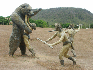 Illustration for article titled In the 1980s, Jurassic Park was built by prisoners in Cuba